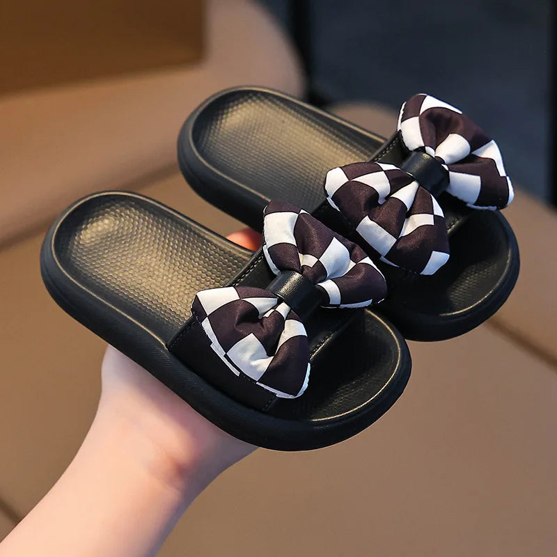 Kids Slippers Spring Autumn Girls Fashion Bow Wear Wear Non-slip Home Slippers Outside Home Thick Bottom Beach Sandals Slippers