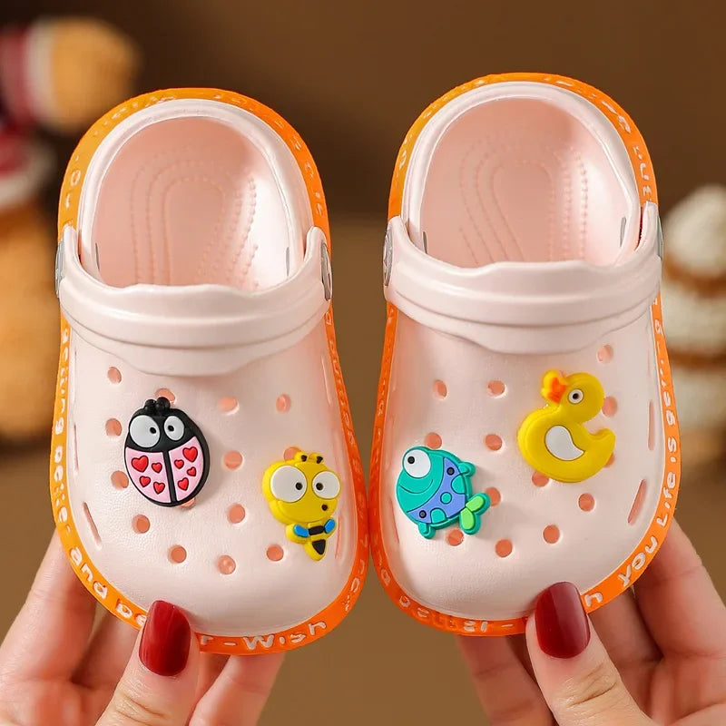 Shoes for Small and Medium-sized Babies Flip Flops Children's  for Girls in Summer Indoor Soft Soled Anti Slip Cartoon Toe Hole