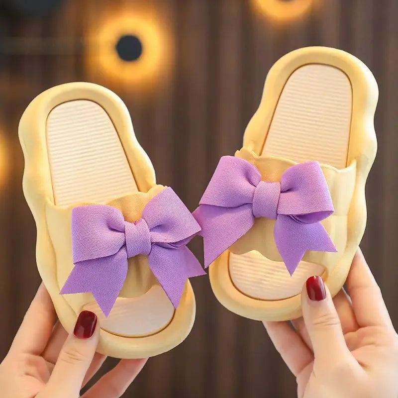 Children Slippers Girls Wearing Soft Soled Slippers Outside Cute Bow Anti Slip Bathroom Slippers Contrast Color Kid Slippers