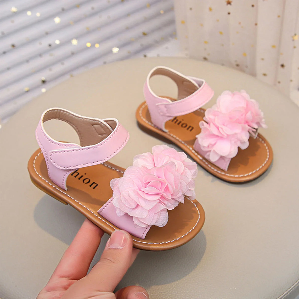 Cute Baby Flower Decoration Open Toed Summer Sandals Princess PU Leather Casual Rubber Sole Non-Slip Sandals Walking Shoes