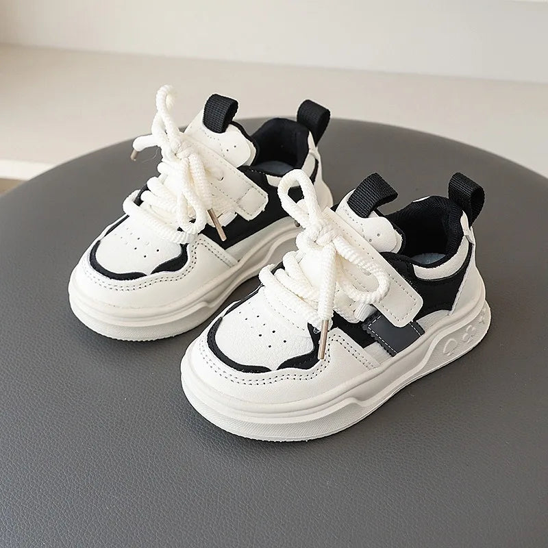 Leisure sports shoes 2025autumn new women's running shoe simple flat bottom anti slip versatile outdoor shoes boys and girls