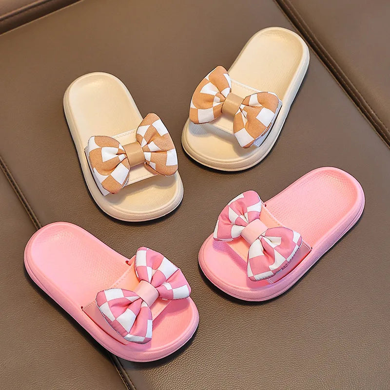 Kids Slippers Spring Autumn Girls Fashion Bow Wear Wear Non-slip Home Slippers Outside Home Thick Bottom Beach Sandals Slippers