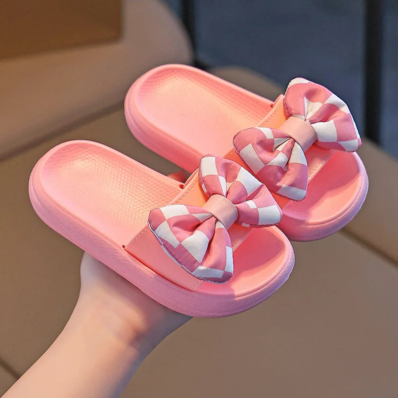 Kids Slippers Spring Autumn Girls Fashion Bow Wear Wear Non-slip Home Slippers Outside Home Thick Bottom Beach Sandals Slippers