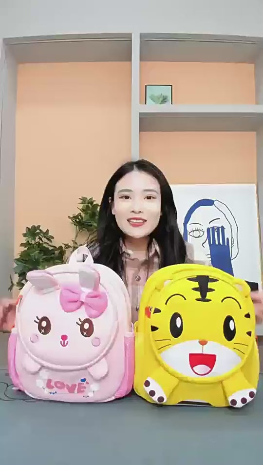Ready-Made Kindergarten Schoolbags for Boys and Girls, Cartoon Backpacks, Anti-Lost Small Backpacks, Children's Bags Wholesale
